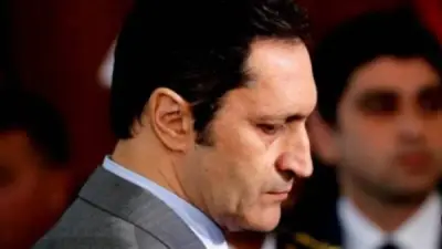 علاء مبارك يستذكر إرث والده العسكري والسياسي في ذكرى تنحي حسني مبارك