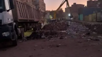 محافظة الجيزة تواصل حملة تطهير مصرف أبو عوض بالهرم لتحسين البيئة والحفاظ على الصحة العامة