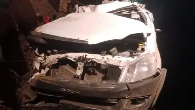 مصرع شخص وإصابة آخر في حادث انقلاب سيارة ربع نقل على طريق القصير- سفاجا