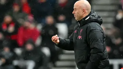 سلوت يهنئ ليفربول على فوز صعب أمام سندرلاند ويشيد بسلاح الركلات الثابتة