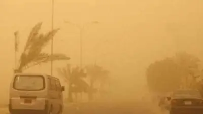 تحذير من الأرصاد لطقس الجمعة: نصائح للوقاية من التهاب العين خلال العاصفة الترابية