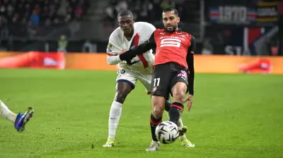 موسى التعمري يخطف الأضواء بتسجيل هدف صاروخي لرين ضد باريس سان جيرمان في الدوري الفرنسي