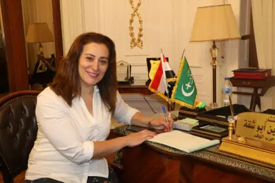 نقابة المهن التمثيلية تنعي وفاة والدة الفنانة عبير فاروق بعد أزمة صحية مؤلمة