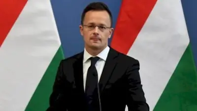 وزير خارجية المجر: لن نسمح باستدراجنا لحرب أوكرانيا وأموالنا ملك شعبنا