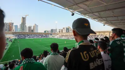 أزمة في دوري روشن السعودي: اعتداء حارس الخلود على حامل الكرات يثير غضبًا واسعًا
