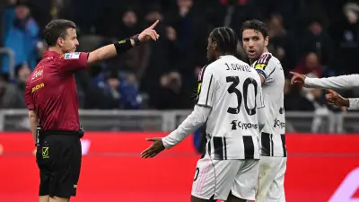 عقوبة مغلظة تنتظر الحكم الإيطالي لا بينا بعد أخطاء في ديربي إنتر ويوفنتوس