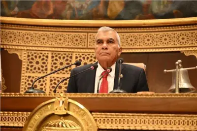 رئيس الشيوخ يهنئ الوزراء الجدد ويشيد بجهود الوزارة المنتهية مهامها