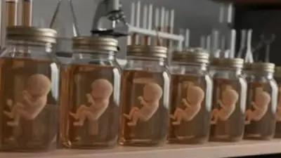 لغز برطمانات الأجنة في المنيا يثير الرعب.. والنشطاء: 'رايحين للقاع بصاروخ'