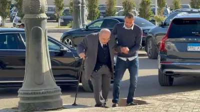 حضور رسمي بارز في جنازة الدكتور مفيد شهاب بمسجد المشير طنطاوي