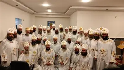 الأنبا يواقيم يرأس اجتماع كهنة إيبارشية إسنا لمناقشة الخدمة الرعوية