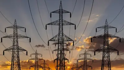 وزارة الكهرباء تكشف عن خطة طوارئ لمواجهة ذروة الصيف والتحول نحو الطاقة النظيفة