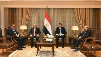وزير الشباب والرياضة يستقبل رئيس اتحاد الكرة لمناقشة تطوير اللعبة في مصر