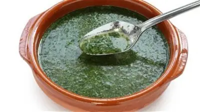 الملوخية: أكلة فرعونية غنية بالفوائد الصحية لكنها تتطلب تناولًا معتدلًا