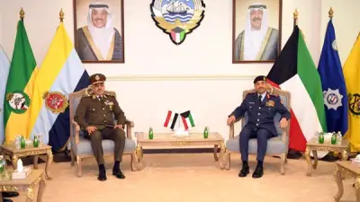 الفريق أحمد خليفة يعود إلى مصر بعد زيارة رسمية ناجحة للكويت لتعزيز التعاون العسكري