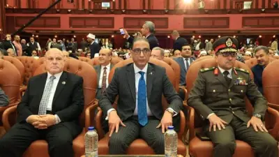 محافظ الجيزة يؤكد توافر السلع بمعارض 'أهلا رمضان' ويشارك في احتفالية استطلاع الهلال