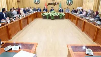 محافظ المنوفية: الانضباط معيار المرحلة والمواطن أولوية أولى في اجتماع موسع