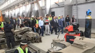 وزير النقل يتفقد ورش السكك الحديدية للتأكد من استعدادات رمضان