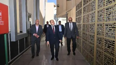 محافظ الغربية يتفقد منظومة الخدمات الرقمية في مركز البنية المعلوماتية ومركز معلومات شبكات المرافق