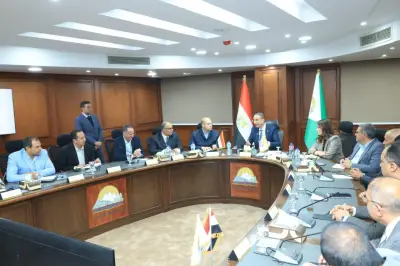 محافظ الجيزة يشدد على المتابعة الدورية لمعارض السلع في رمضان والأسواق العامة