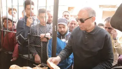 محافظ المنيا يتفقد جودة الخبز بأبوقرقاص ويشدد على الالتزام بمواعيد رمضان