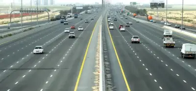 النشرة المروورية الرقمية تكثف خدماتها لتيسير حركة المرور وإنفوجراف