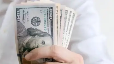 استقرار سعر الدولار في البنوك المصرية اليوم بعد الارتفاعات الأخيرة