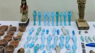 النيابة العامة بالجيزة تستدعي محققي قضية سائق توك توك بحيازة آثار مزيفة في أبو النمرس