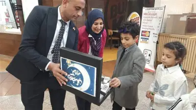 مطار القاهرة الدولي ينظم فعالية رمضانية للمسافرين ويستقبل وفداً قطرياً لتعزيز التعاون