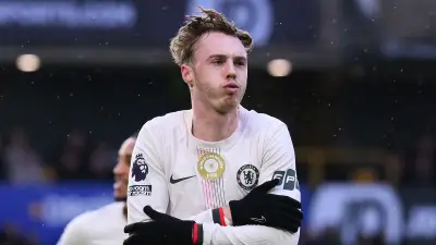 توند صديق بالمر يعد بإقناعه بالانتقال إلى مانشستر يونايتد من تشيلسي