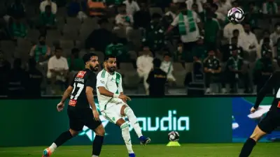 أهلي جدة يكتسح النجمة برباعية ويتصدر المنافسة على لقب دوري روشن السعودي