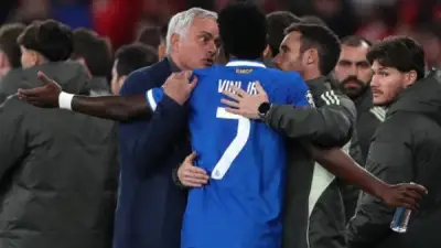 مورينيو يوضح صعوبة التعامل مع أحداث مباراة ريال مدريد ويركز على مستقبل بنفيكا