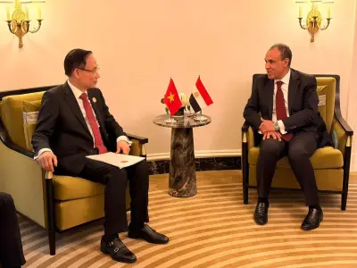 وزير الخارجية يؤكد أهمية تعزيز العلاقات الاقتصادية والاستثمارية بين مصر وفيتنام