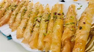 أصابع الجلاش بالمكسرات: تحلية رمضانية تقليدية بطعم لا يقاوم