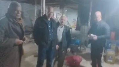 التموين بالشرقية يحبط محاولة إعادة تدوير زيوت السيارات المستعملة وطرحها بالأسواق