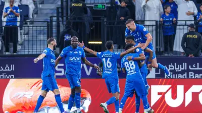 الهلال يواجه الاتحاد في كلاسيكو دوري روشن السعودي بتشكيلة خبرة عالية