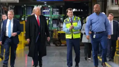 صناعة السيارات الأمريكية تستثنى من رسوم ترامب الجمركية الجديدة بعد حكم المحكمة العليا