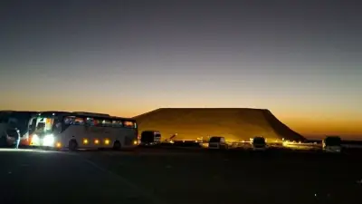 توافد الآلاف لمشاهدة تعامد الشمس على وجه رمسيس الثاني بمعبد أبو سمبل