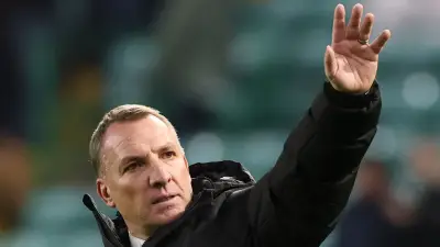 رودجرز يشبه مهاجم القادسية كينيونيس بأسطورة برشلونة سواريز قبل مواجهة الاتفاق