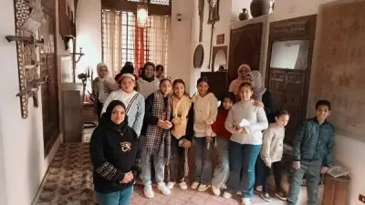 متحف جاير أندرسون يحتفل باليوم العالمي للمرشد السياحي مع طلاب السيدة زينب والخليفة