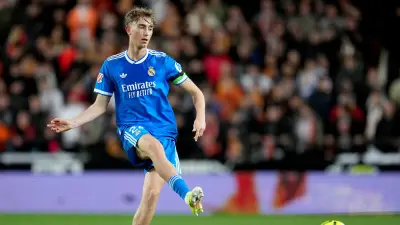 ريال مدريد يتدخل بعد أزمة عنصرية تورط فيها مدافعه دين هويسن في الصين