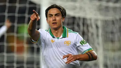 صمت مريب يحيط بمفاوضات ديبالا.. هل تنتهي رحلته في روما قريبًا؟