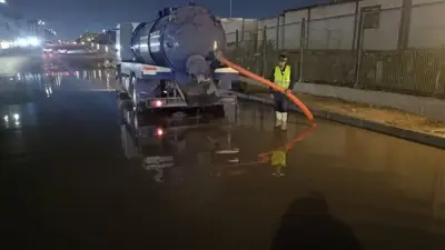 القاهرة: الصرف الصحي يعلن الانتهاء من رفع تجمعات مياه الأمطار في محاور رئيسية