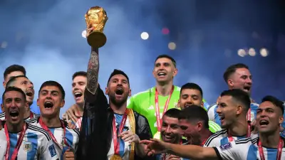 ميسي يكشف: عرض للانضمام لمنتخب إسبانيا خلال فترة برشلونة