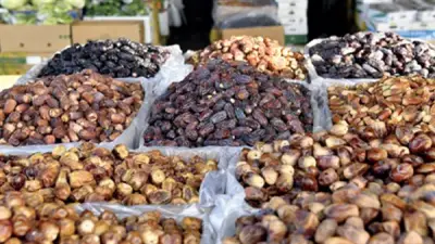 تفسير حلم شراء التمر في المنام: رموز الخير والبركة والسعادة القادمة