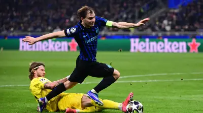 باريلا يهاجم التحكيم: ركلة جزاء وهمية وراء خروج إنتر من دوري الأبطال