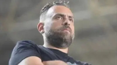 أحمد دويدار يثني على أداء جون إدوارد: يحمل عبئًا ليس من اختصاصه