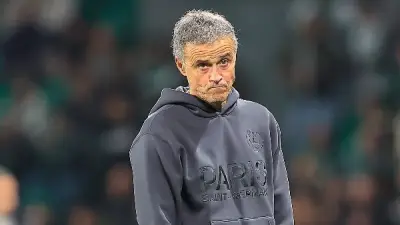 لويس إنريكي يتحدث عن مواجهة برشلونة المحتملة في دوري الأبطال: تحدٍّ كبير ينتظر باريس سان جيرمان