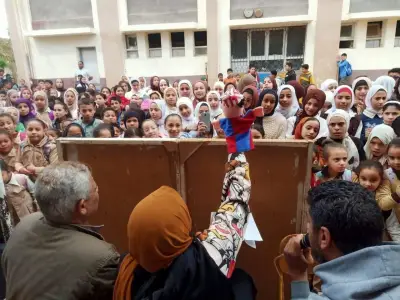 ورش إبداعية ومسرح عرائس بمدرسة أبو الصفا في المنيا ضمن برنامج المواطنة