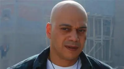 ضياء عبد الخالق يهاجم أسرة مسلسل علي كلاي: لمصلحة من هذا التقليل من التقدير؟