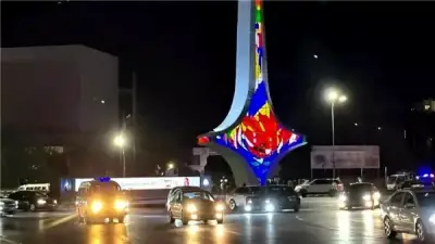 هجوم مسلح يستهدف دورية أمنية سورية في ساحة الأمويين بدمشق